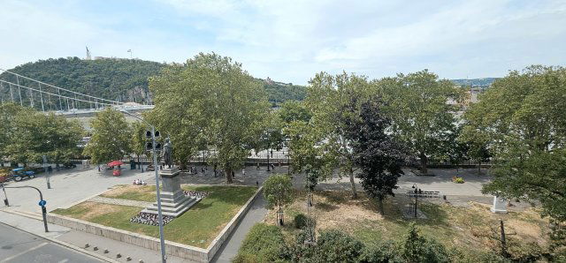 Kiadó téglalakás, albérlet, Budapesten, V. kerületben, 4 szobás
