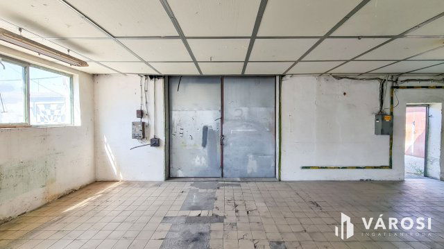 Kiadó ipari ingatlan, Szentendrén 528 E Ft / hó