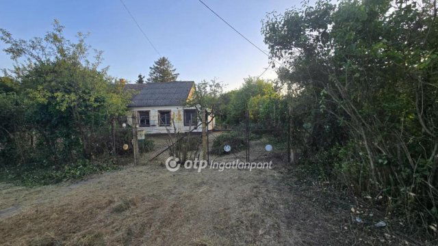 Eladó családi ház, Kabán 12.7 M Ft, 2+1 szobás