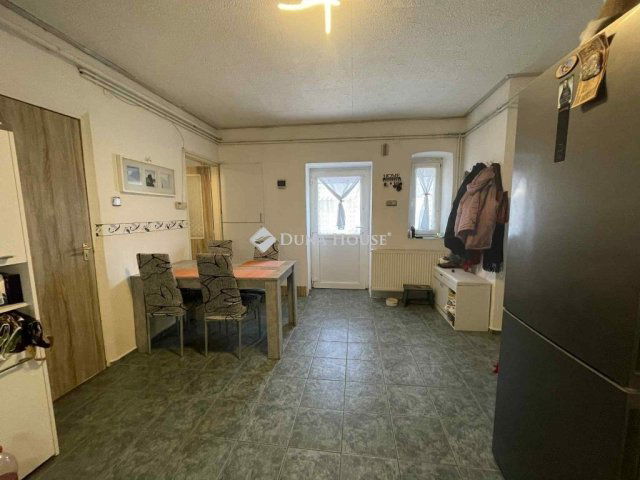 Eladó családi ház, Pusztavámon 37.9 M Ft, 2 szobás