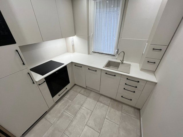 Kiadó panellakás, albérlet, Kecskeméten 240 E Ft / hó, 2 szobás