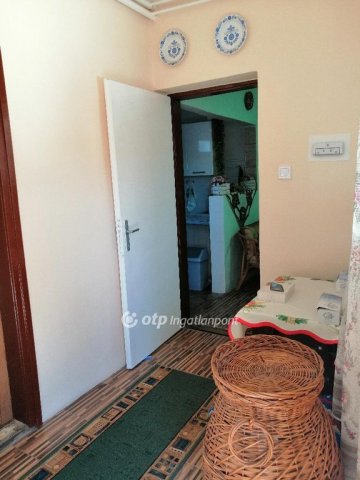 Eladó családi ház, Felsőszentmártonon 26.9 M Ft, 3+1 szobás