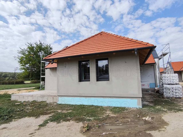 Eladó családi ház, Balatonszőlősön 119 M Ft, 4 szobás