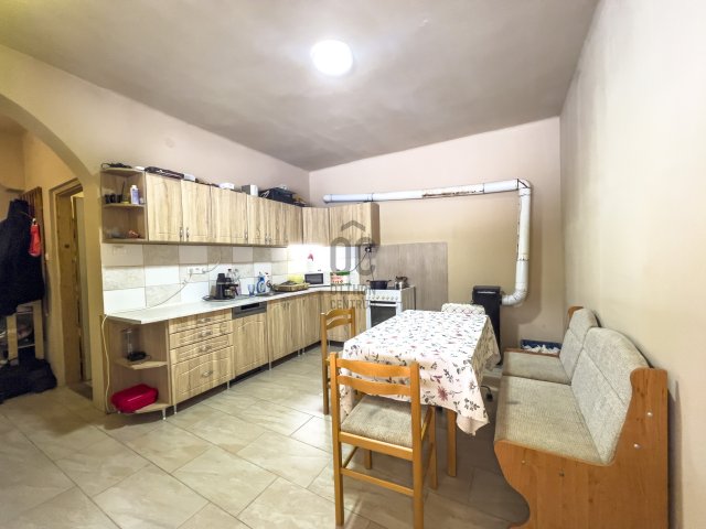 Eladó téglalakás, Alcsútdobozon 21 M Ft, 2 szobás