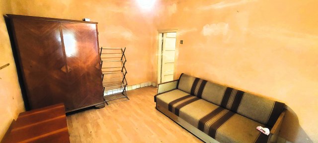 Eladó családi ház, Kamuton 12.5 M Ft, 2+1 szobás