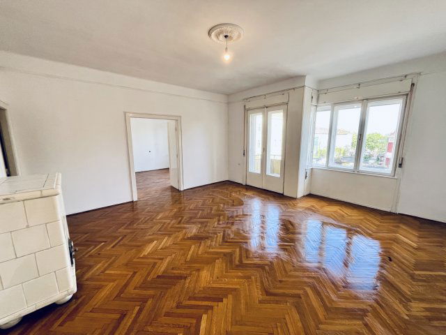 Eladó téglalakás, Győrött, Szent István úton 79.9 M Ft