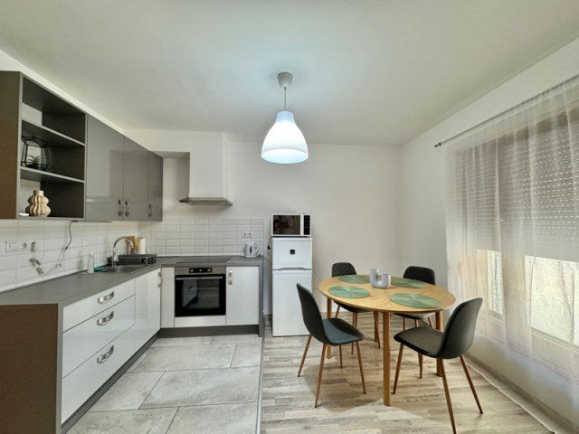 Kiadó téglalakás, albérlet, Pécsett, Munkácsy Mihály utcában