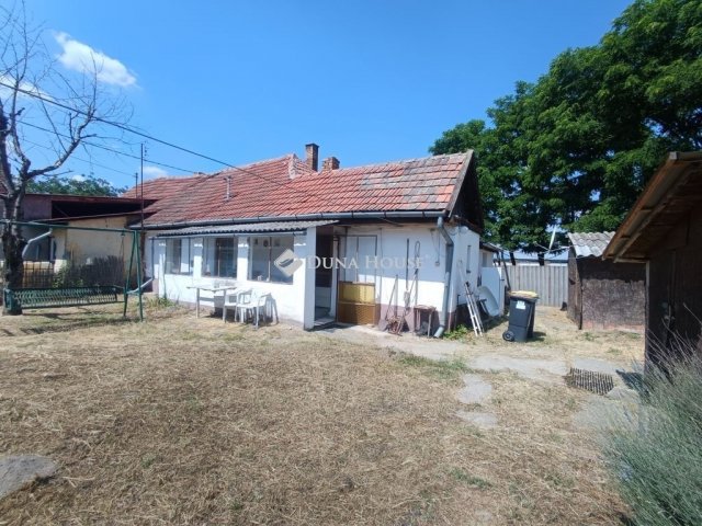 Eladó ikerház, Albertirsán 23 M Ft, 2 szobás