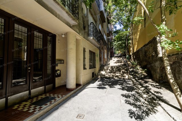 Eladó téglalakás, Budapesten, II. kerületben, Margit körúton