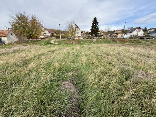 Eladó telek, Bakonycsernyén 4.9 M Ft / költözzbe.hu