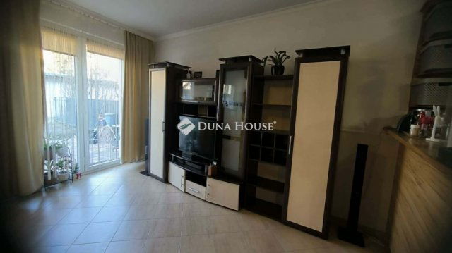 Eladó téglalakás, Kecskeméten 57.8 M Ft, 1 szobás