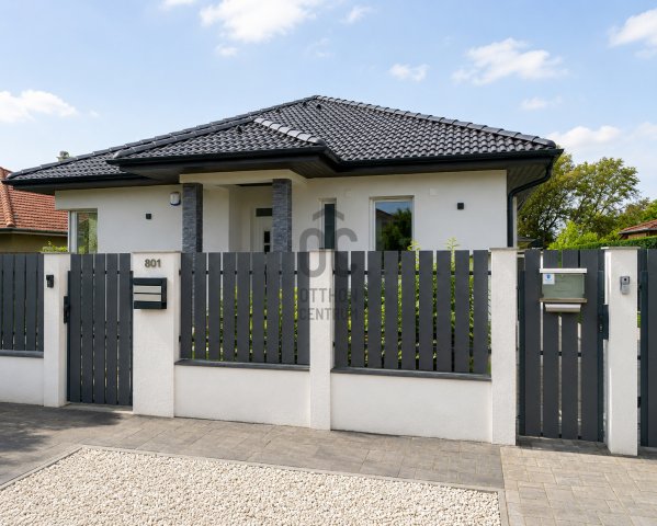 Eladó családi ház, Szigethalmon 118.9 M Ft, 5 szobás