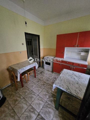 Eladó családi ház, Mosonmagyaróváron 53.9 M Ft, 2 szobás