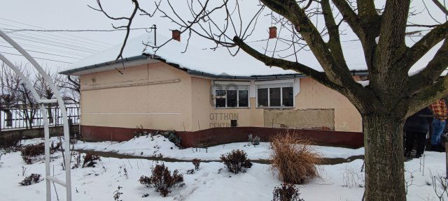 Eladó családi ház, Egyeken 11 M Ft, 4 szobás