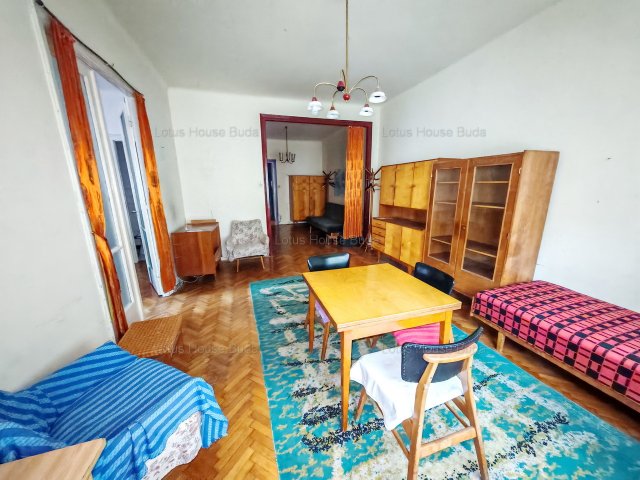 Eladó téglalakás, XI. kerületben, Lágymányosi utcában