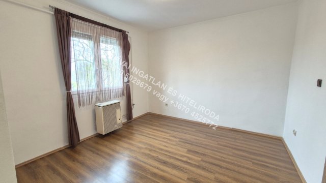 Eladó téglalakás, Békéscsabán 34.5 M Ft, 2 szobás