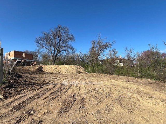 Eladó telek, Ürömön 83 M Ft / költözzbe.hu