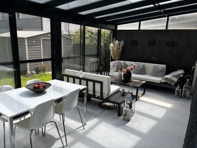 Eladó ikerház, Budapesten, XVIII. kerületben 189 M Ft, 4 szobás