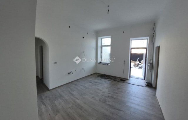 Eladó téglalakás, Budapesten, IV. kerületben 85 M Ft, 3 szobás