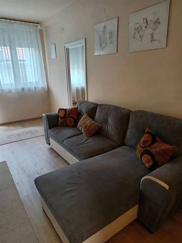 Kiadó panellakás, albérlet, Debrecenben, Batthyány utcában