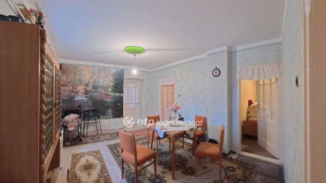 Eladó családi ház, Mezőcsáton 16 M Ft, 2+1 szobás