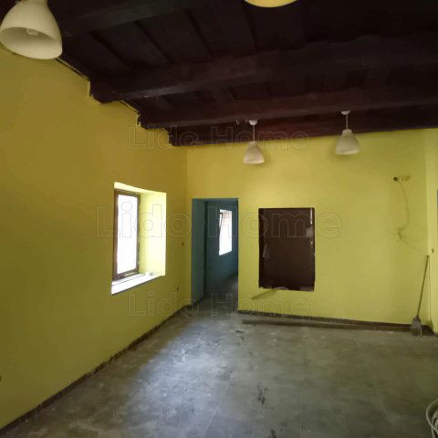 Eladó családi ház, Keszthelyen 43 M Ft, 4 szobás