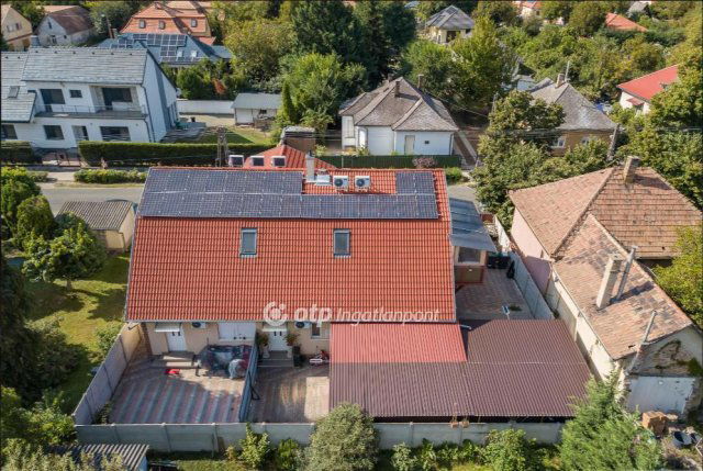 Eladó téglalakás, Gyömrőn 189 M Ft, 8+7 szobás