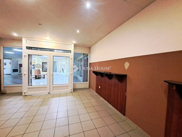 Eladó üzlethelyiség, Gyömrőn 31.5 M Ft / költözzbe.hu