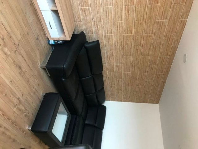Kiadó panellakás, albérlet, Pécsett 180 E Ft / hó, 2 szobás