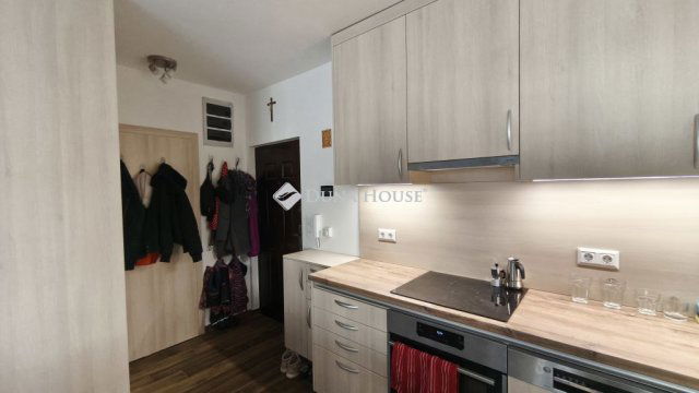 Eladó téglalakás, Mosonmagyaróváron 79 M Ft, 4 szobás