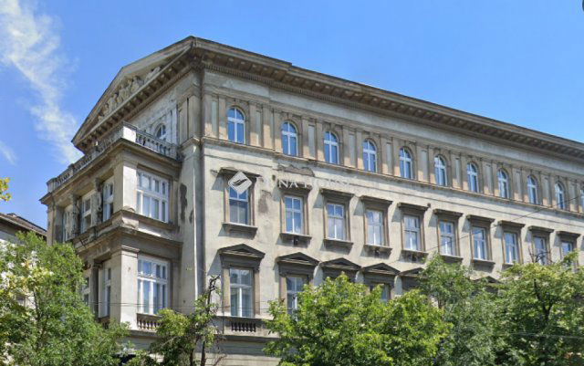 Eladó téglalakás, Budapesten, VI. kerületben 750 M Ft, 5 szobás