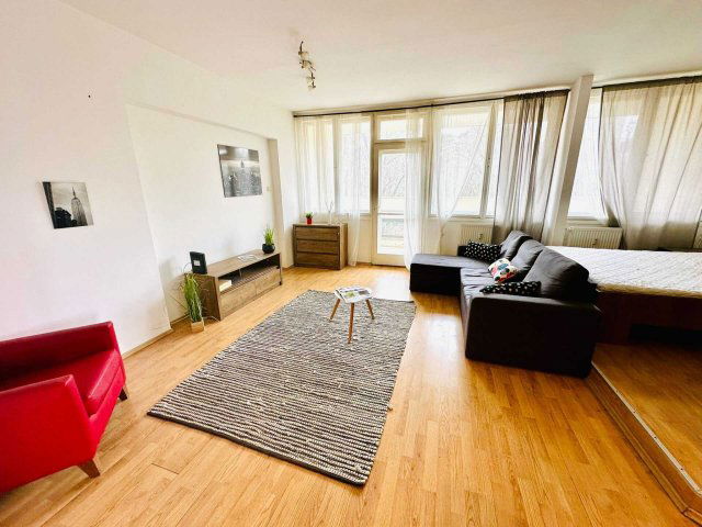 Kiadó téglalakás, albérlet, II. kerületben, Budakeszi úton