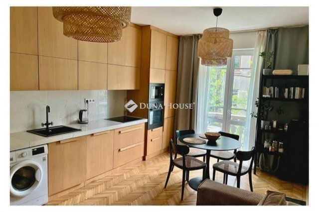 Eladó téglalakás, Budapesten, XII. kerületben 129 M Ft, 3 szobás