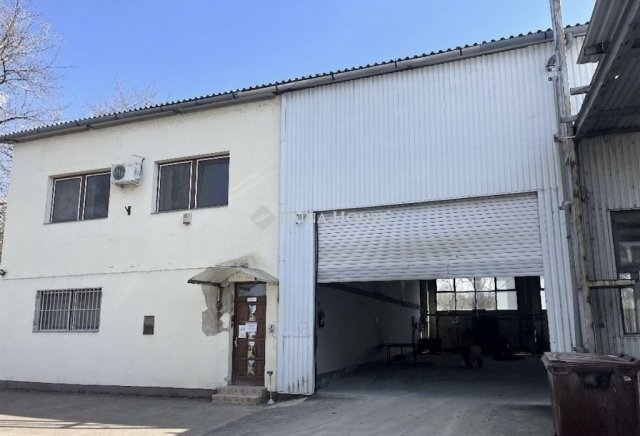 Kiadó ipari ingatlan, Petőfibányán 2473 E Ft / hó