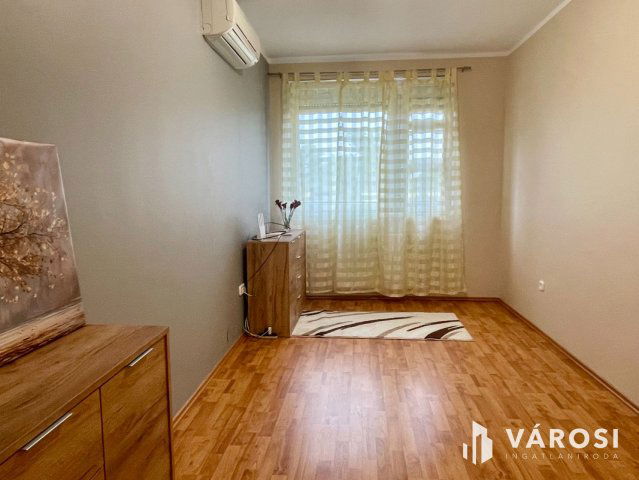 Kiadó téglalakás, albérlet, Budapesten, X. kerületben, 2 szobás