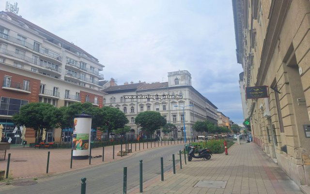 Eladó üzlethelyiség, Budapesten, VII. kerületben 9.9 M Ft