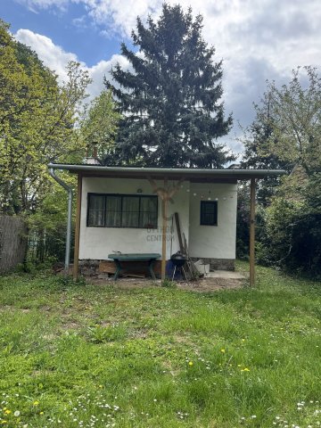 Eladó nyaraló, Szolnokon 24.9 M Ft, 1 szobás