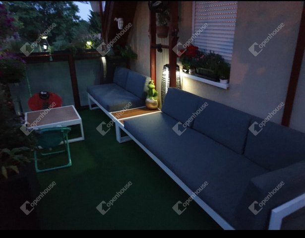 Eladó családi ház, Gyömrőn 189 M Ft, 15 szobás