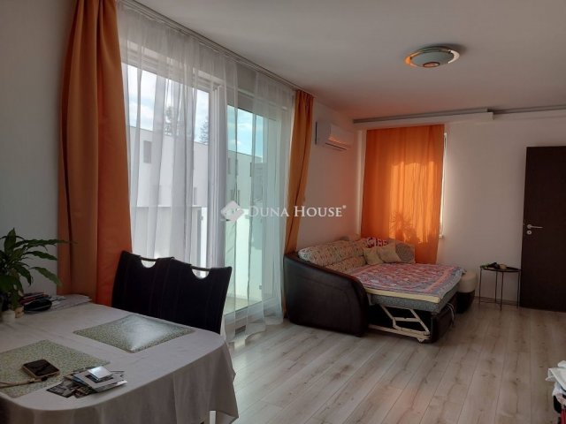 Kiadó téglalakás, albérlet, Debrecenben 220 E Ft / hó, 2 szobás