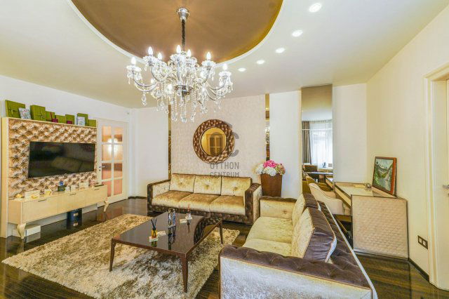 Eladó téglalakás, Budapesten, VII. kerületben 299 M Ft, 4 szobás