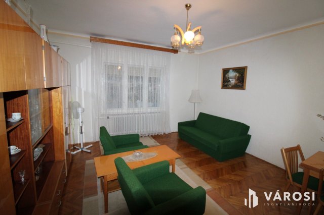 Eladó családi ház, Gyulán 61 M Ft, 3 szobás