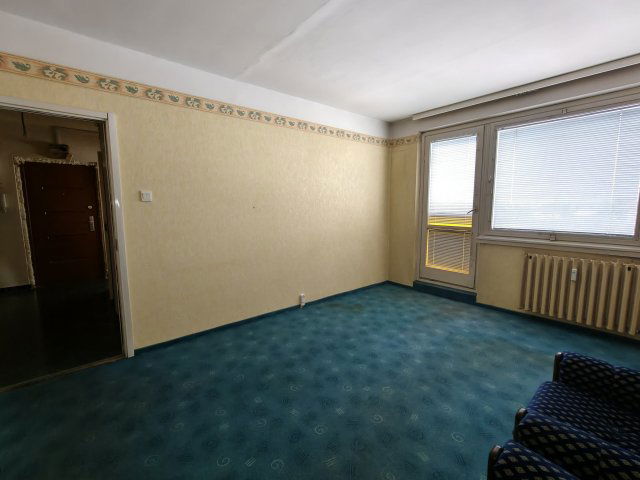 Eladó panellakás, Esztergomban 44.9 M Ft, 3 szobás