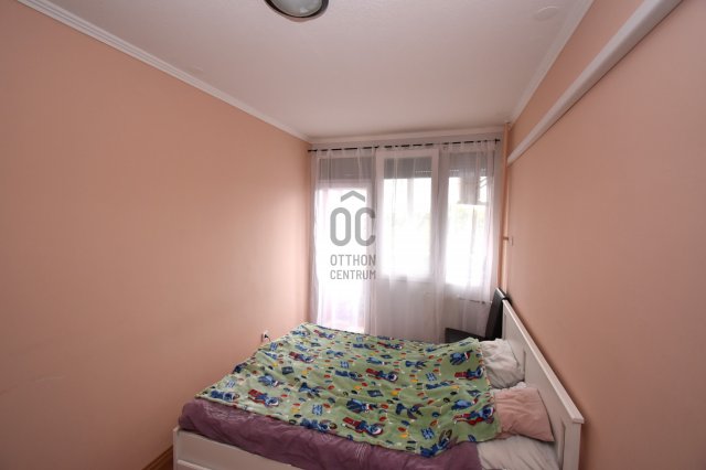 Eladó téglalakás, Nagykanizsán 39.9 M Ft, 3 szobás