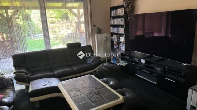 Eladó téglalakás, Budapesten, X. kerületben 135 M Ft, 4 szobás