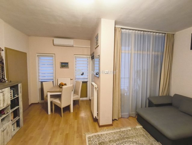 Eladó téglalakás, Budapesten, VIII. kerületben, Jázmin utcában