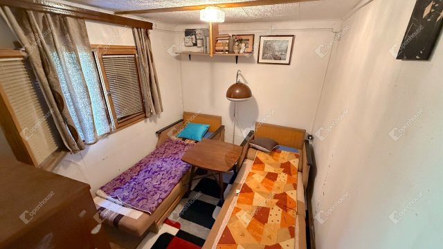 Eladó családi ház, Monoron 21.9 M Ft, 2 szobás