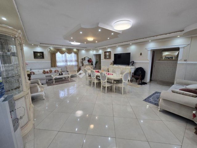 Eladó családi ház, Sárbogárdon 64.9 M Ft, 4 szobás