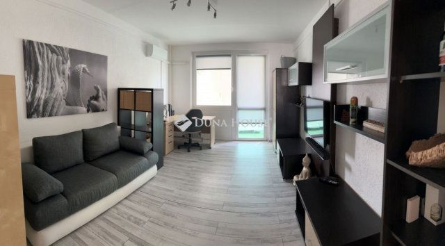 Eladó panellakás, Miskolcon 32.5 M Ft, 2 szobás