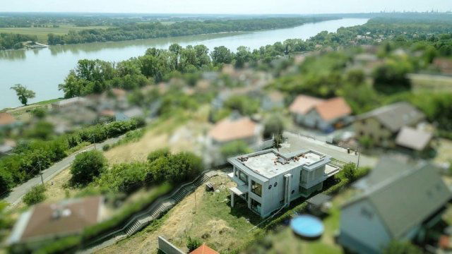 Eladó családi ház, Százhalombattán 124.9 M Ft, 3+3 szobás