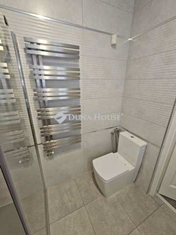 Eladó családi ház, Üllőn 129.899 M Ft, 4 szobás